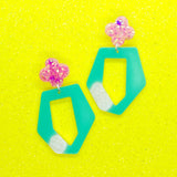Hexagonal Dangles